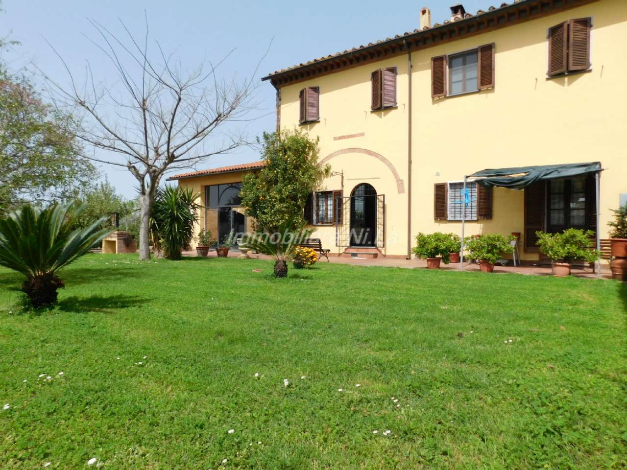 Rustico con giardino a San Giuliano Terme