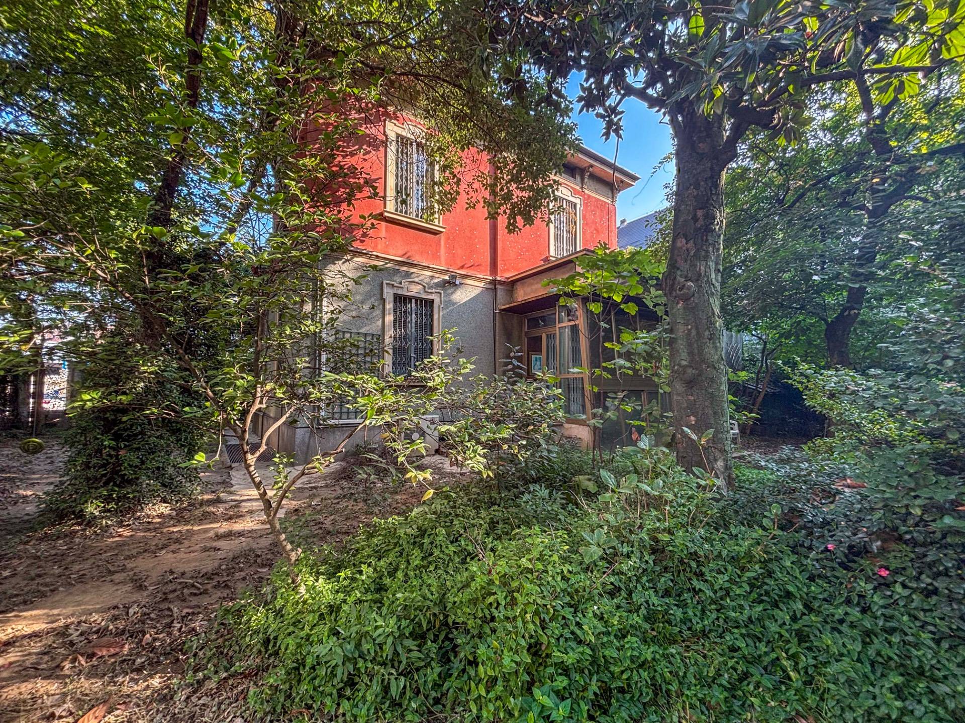 Villa in vendita a Milano