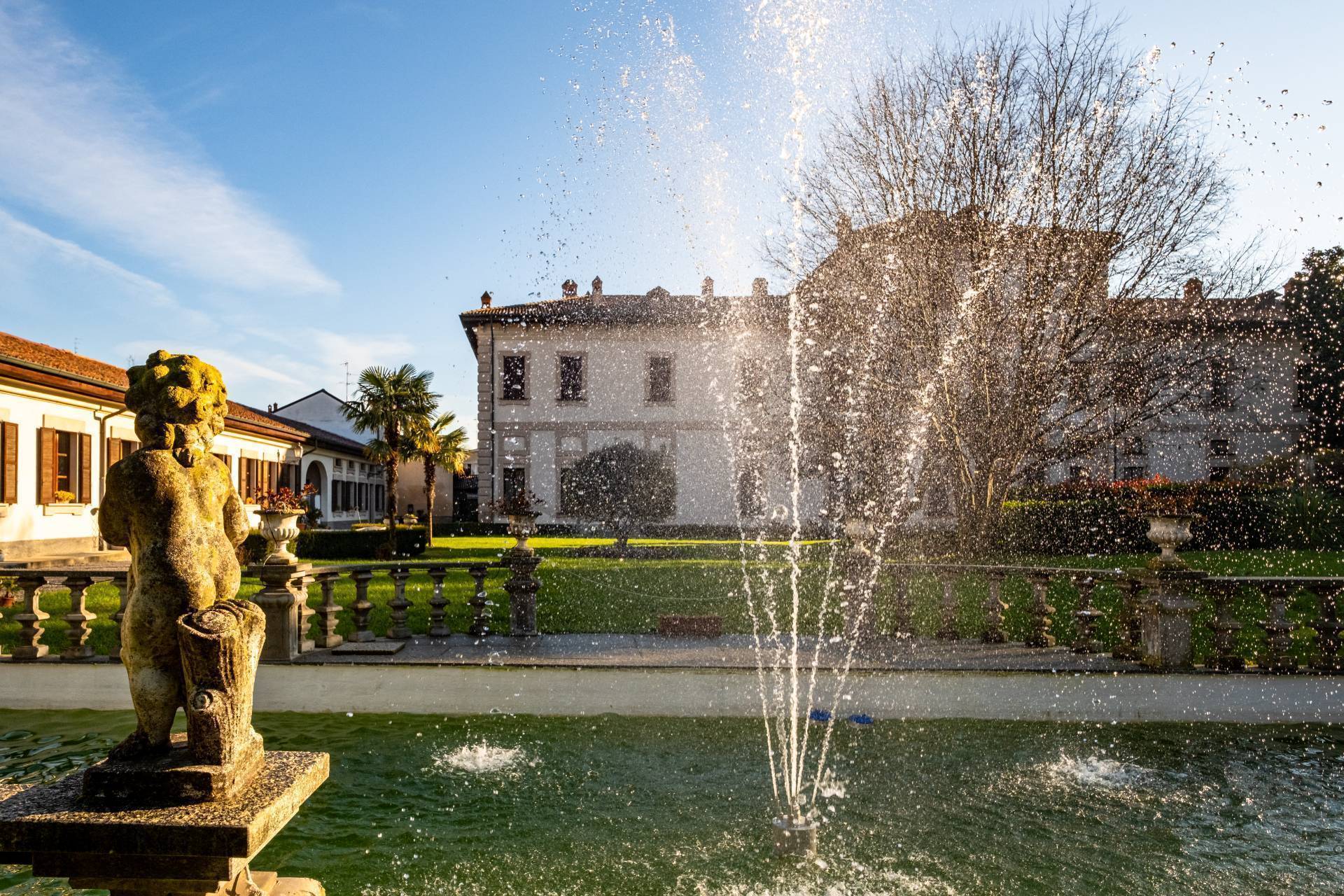 Villa in vendita a Vittuone