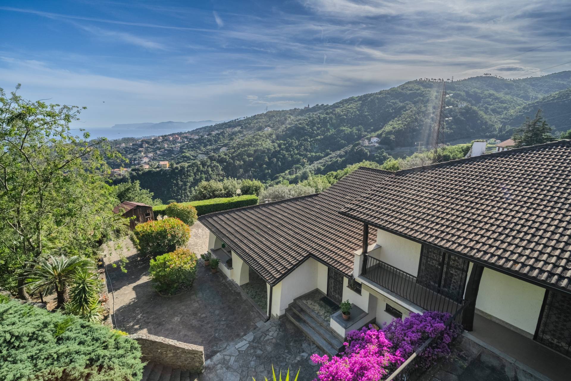 Villa in vendita a Varazze