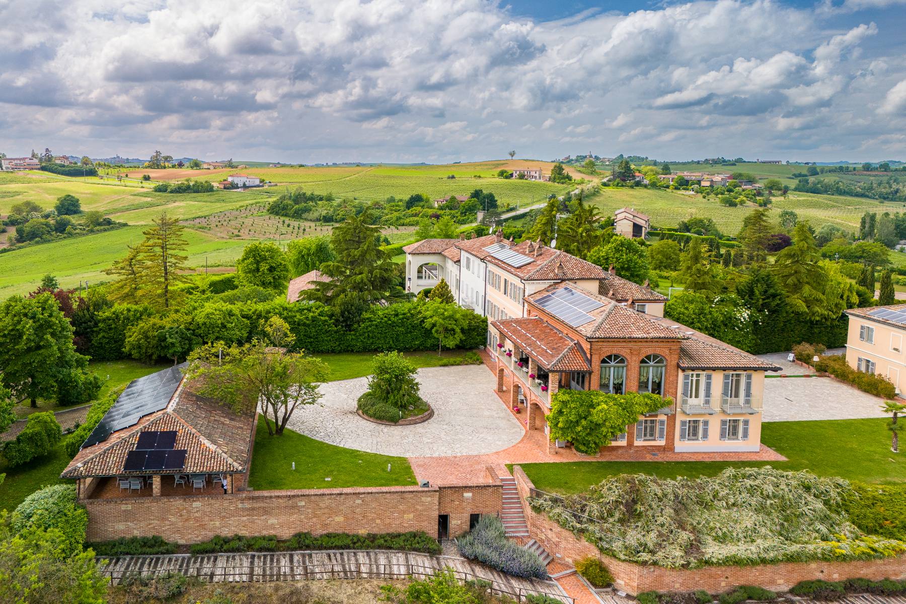 Villa in vendita a Vignale Monferrato