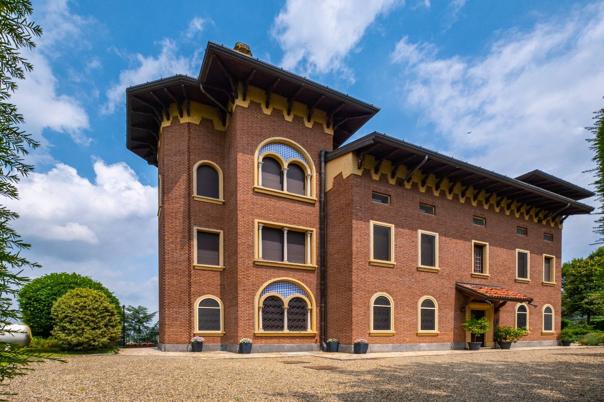 Villa in vendita a Valenza