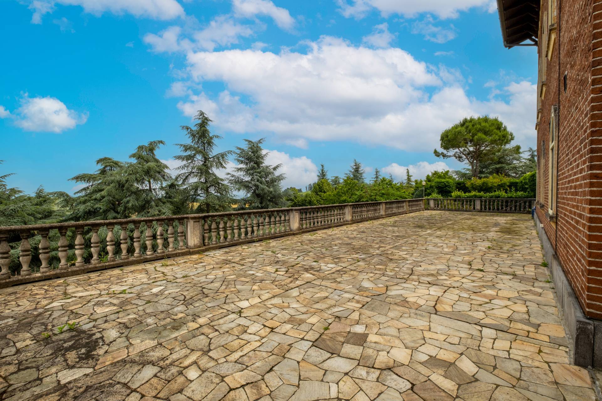 Villa in vendita a Valenza