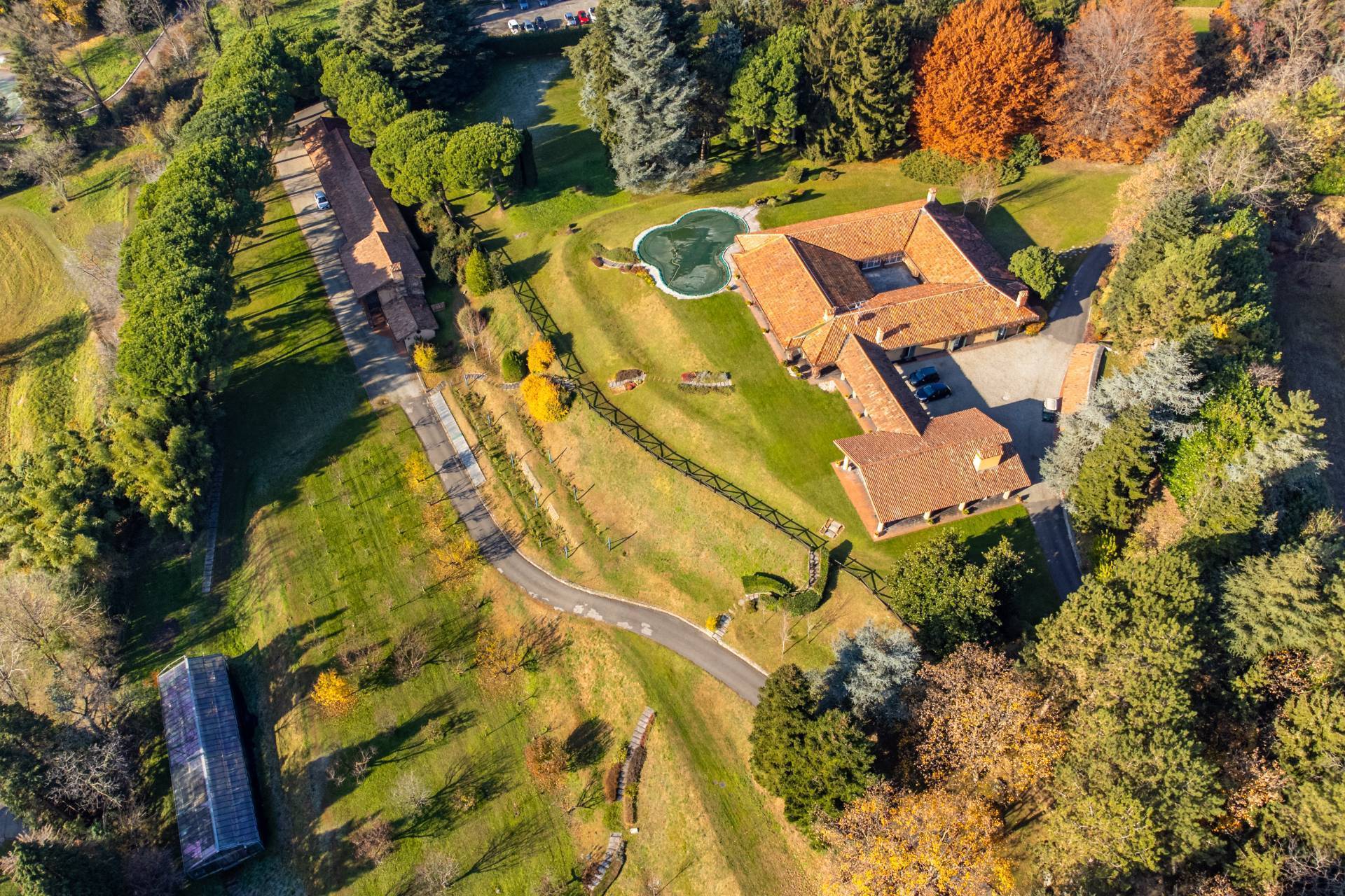 Villa in vendita a Eupilio
