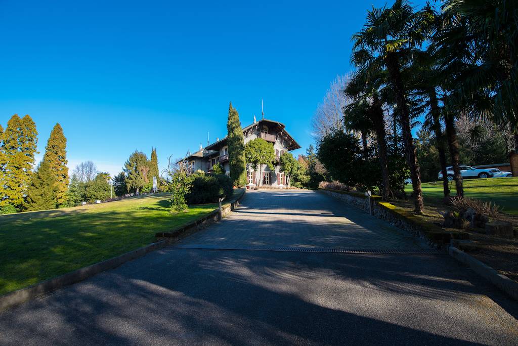 Villa in vendita a Besana in Brianza