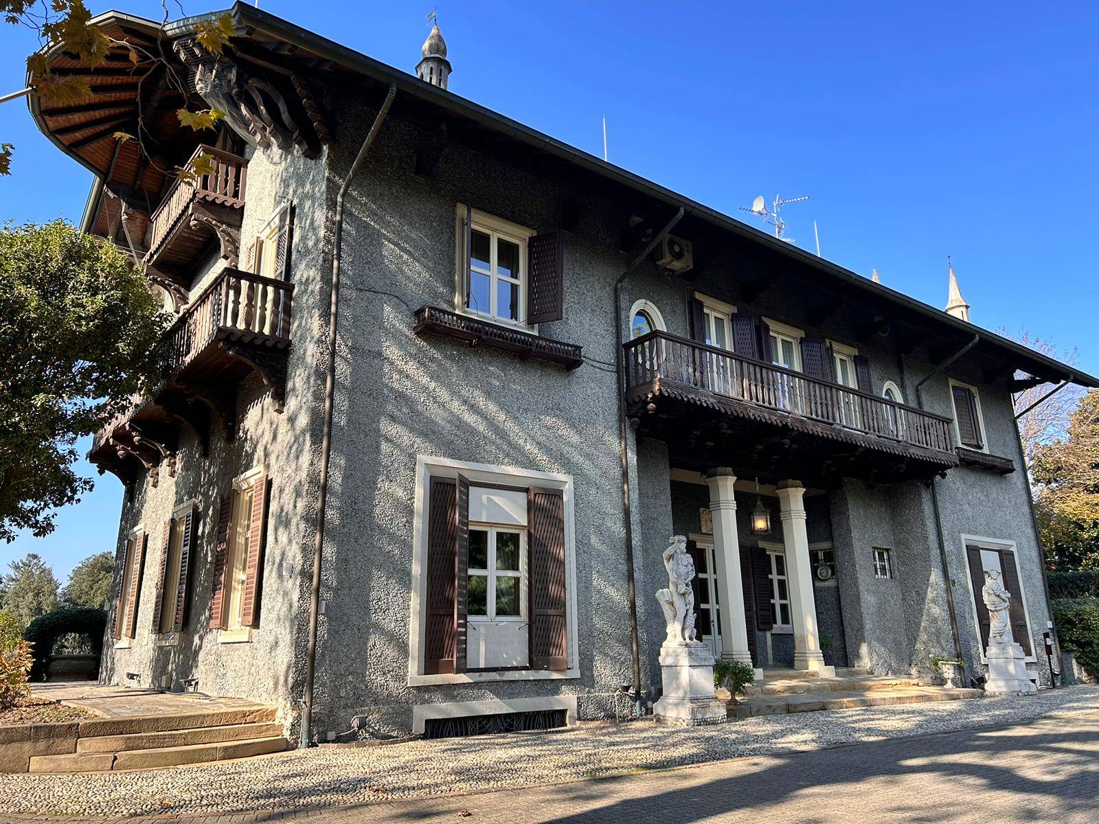 Villa in vendita a Besana in Brianza