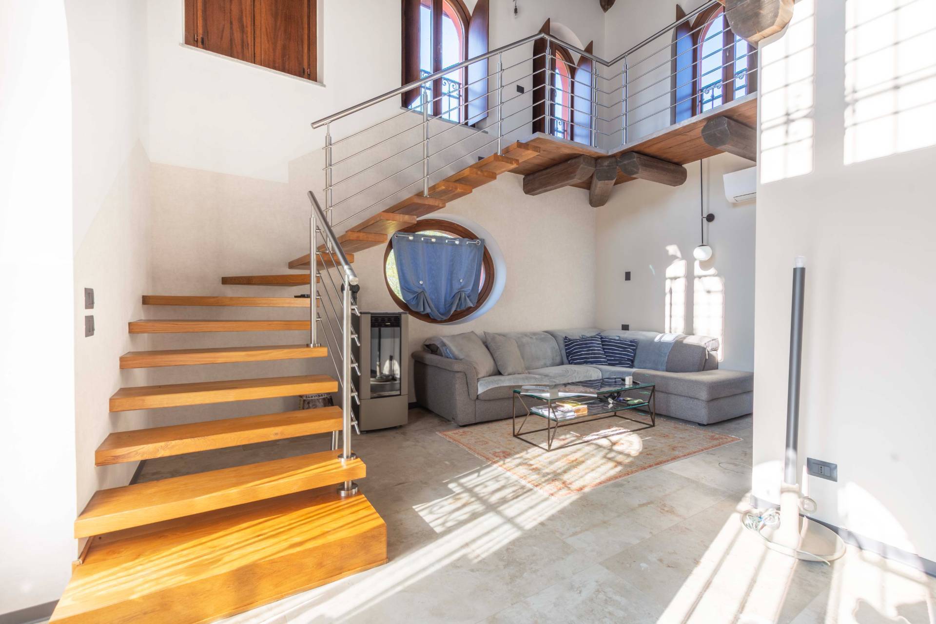Villa in vendita a Volpedo