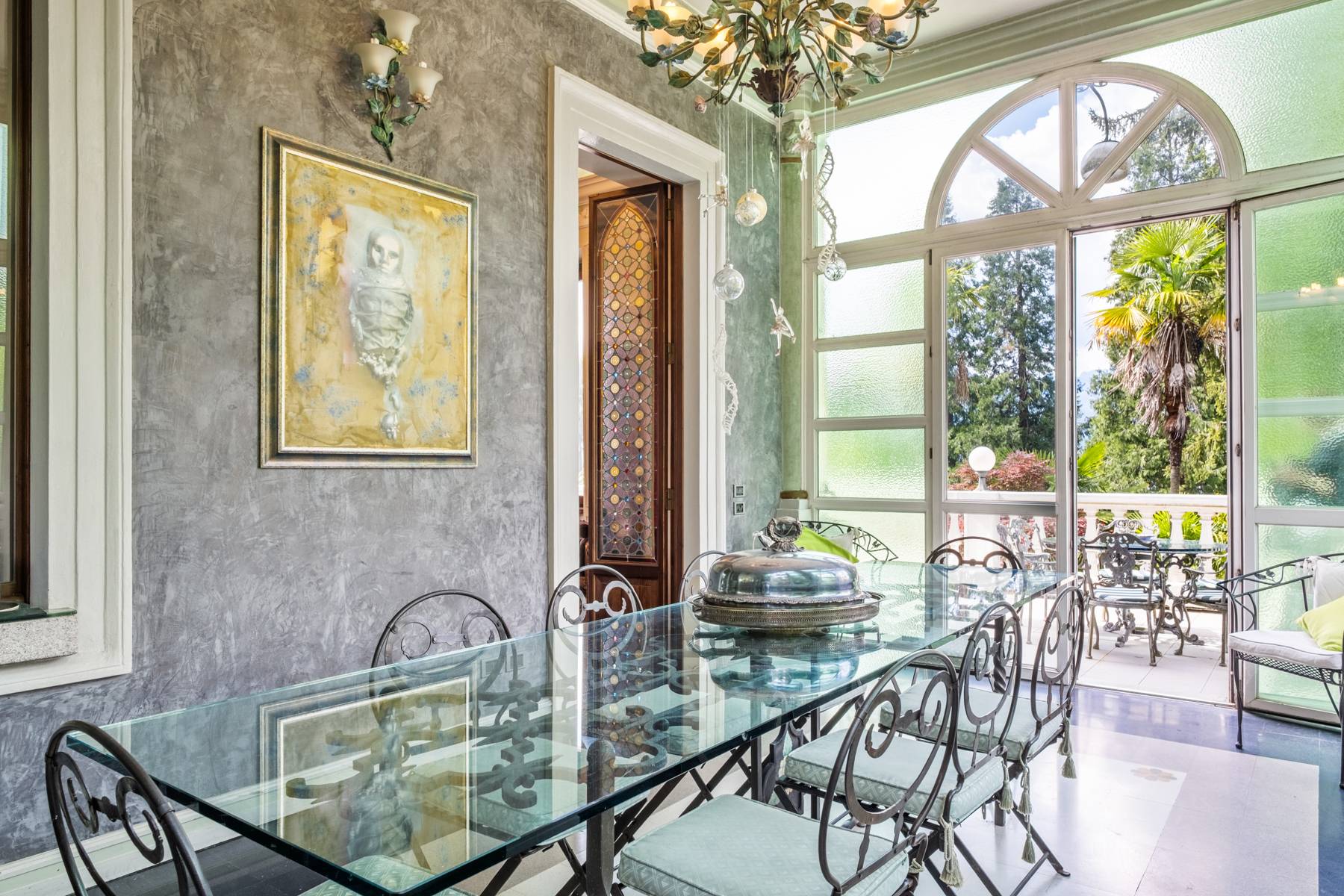 Villa in vendita a Luino
