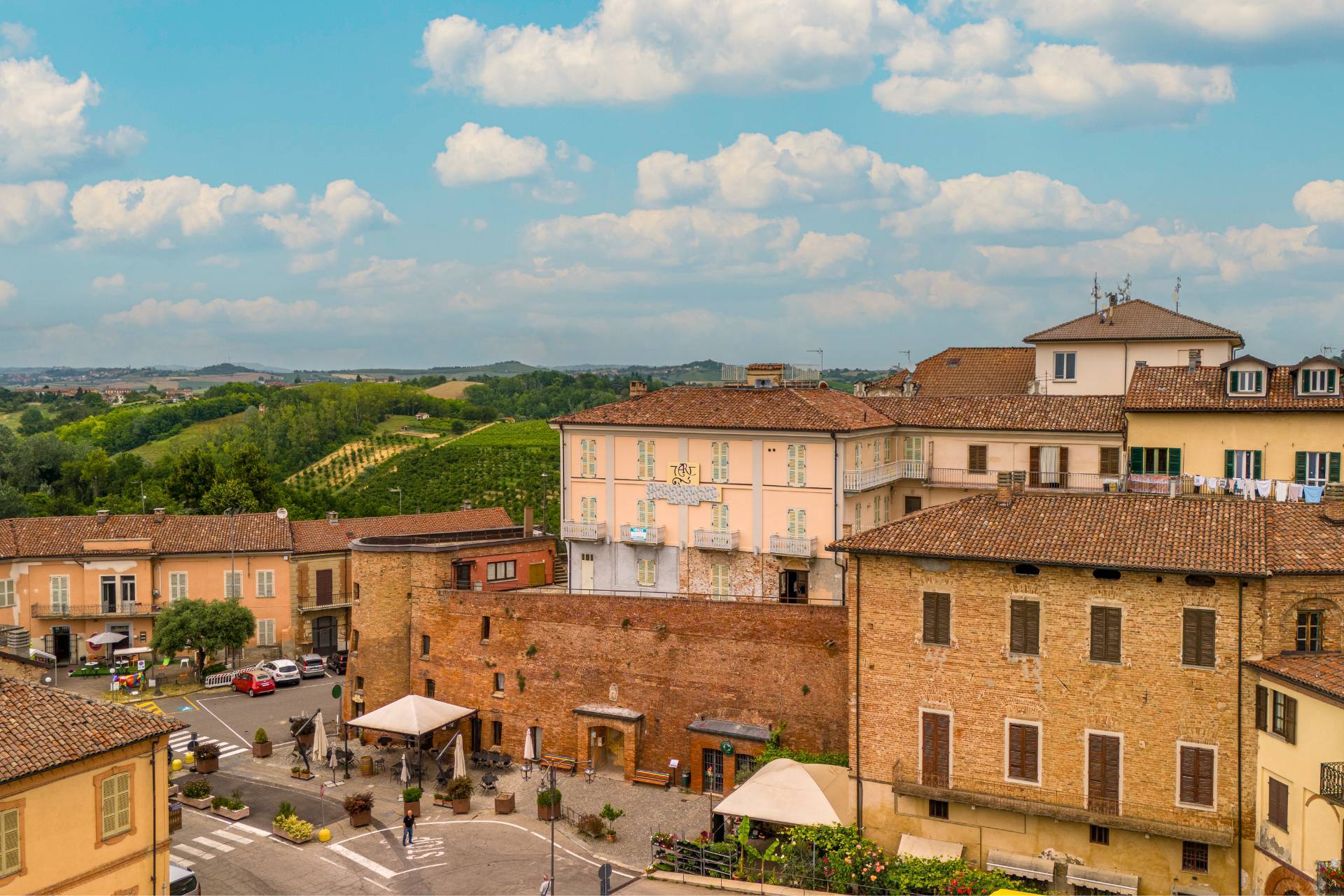 Palazzo in vendita a Portacomaro