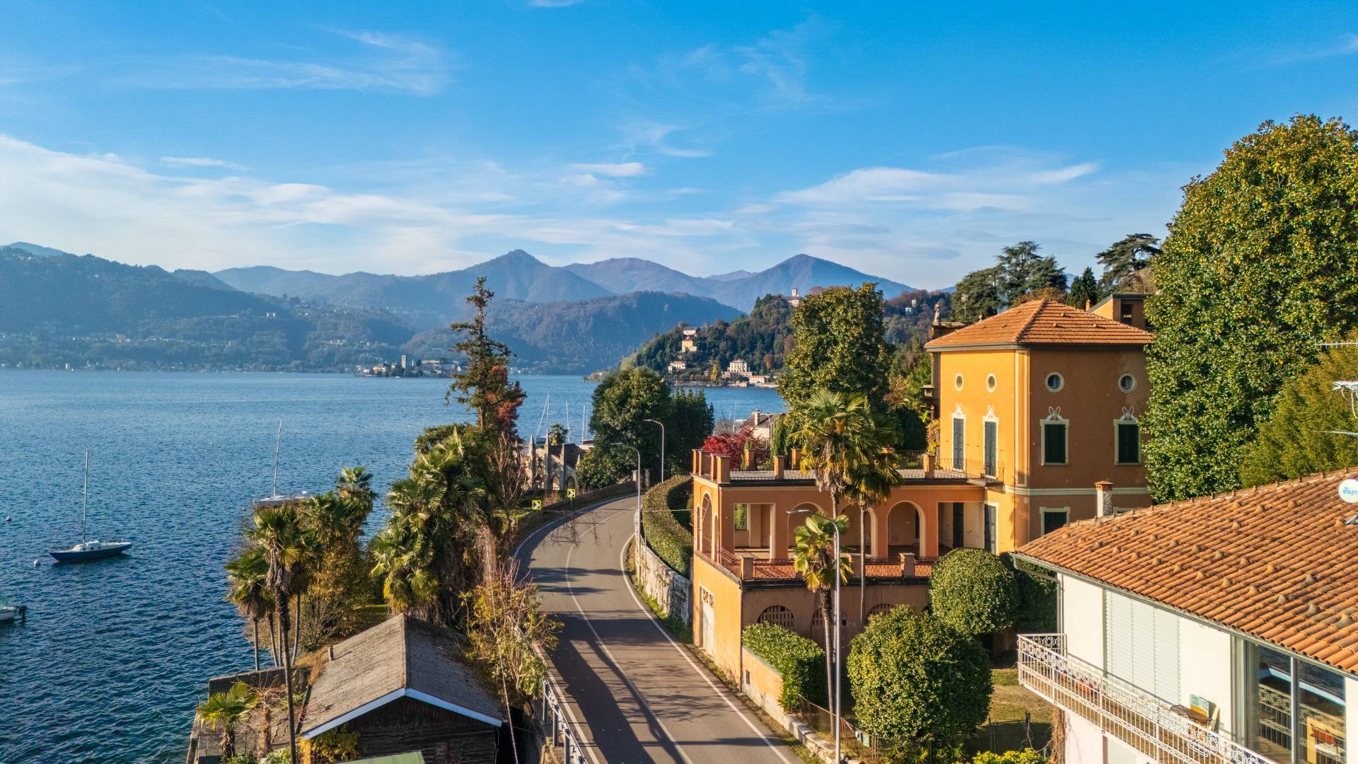 Villa in vendita a Orta San Giulio, Imolo