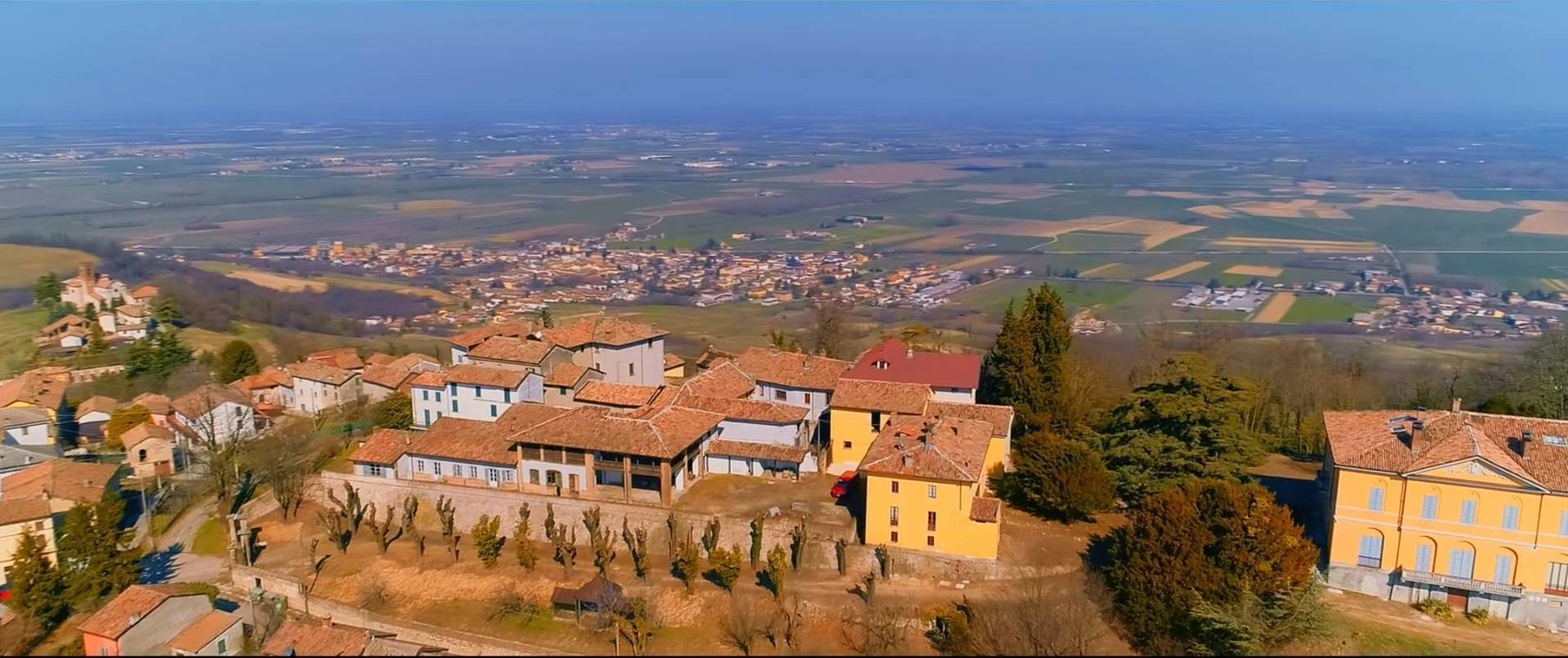 Castello in vendita a Santa Giuletta
