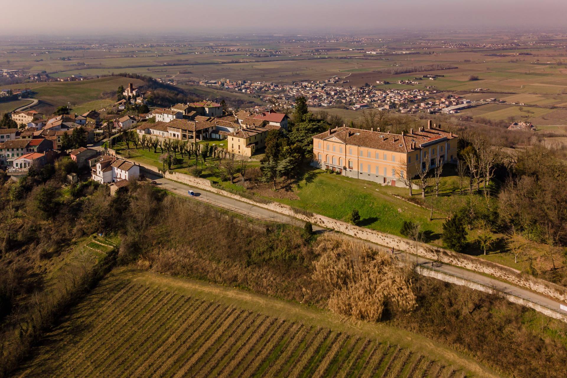 Castello in vendita a Santa Giuletta