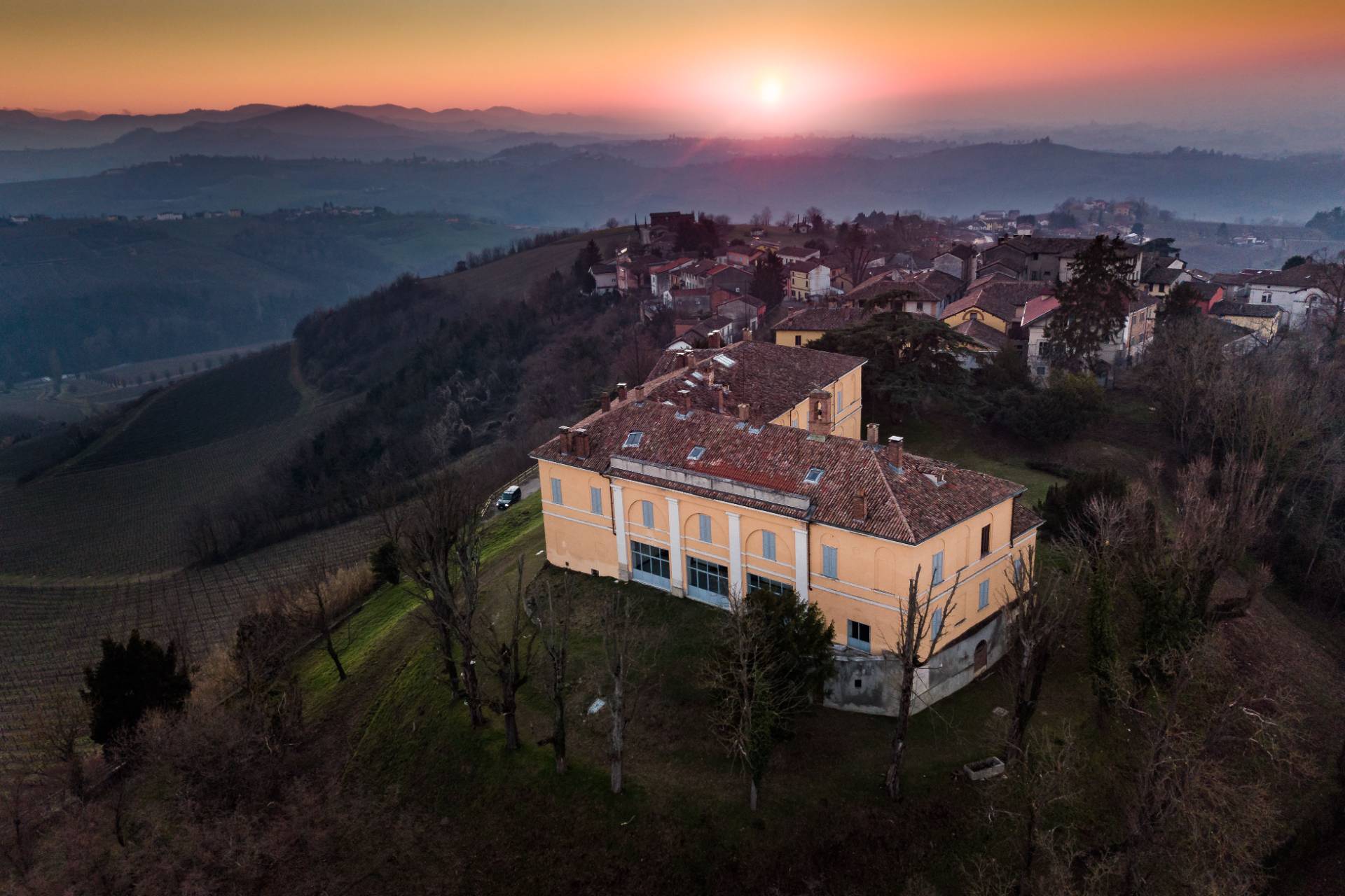 Castello in vendita a Santa Giuletta