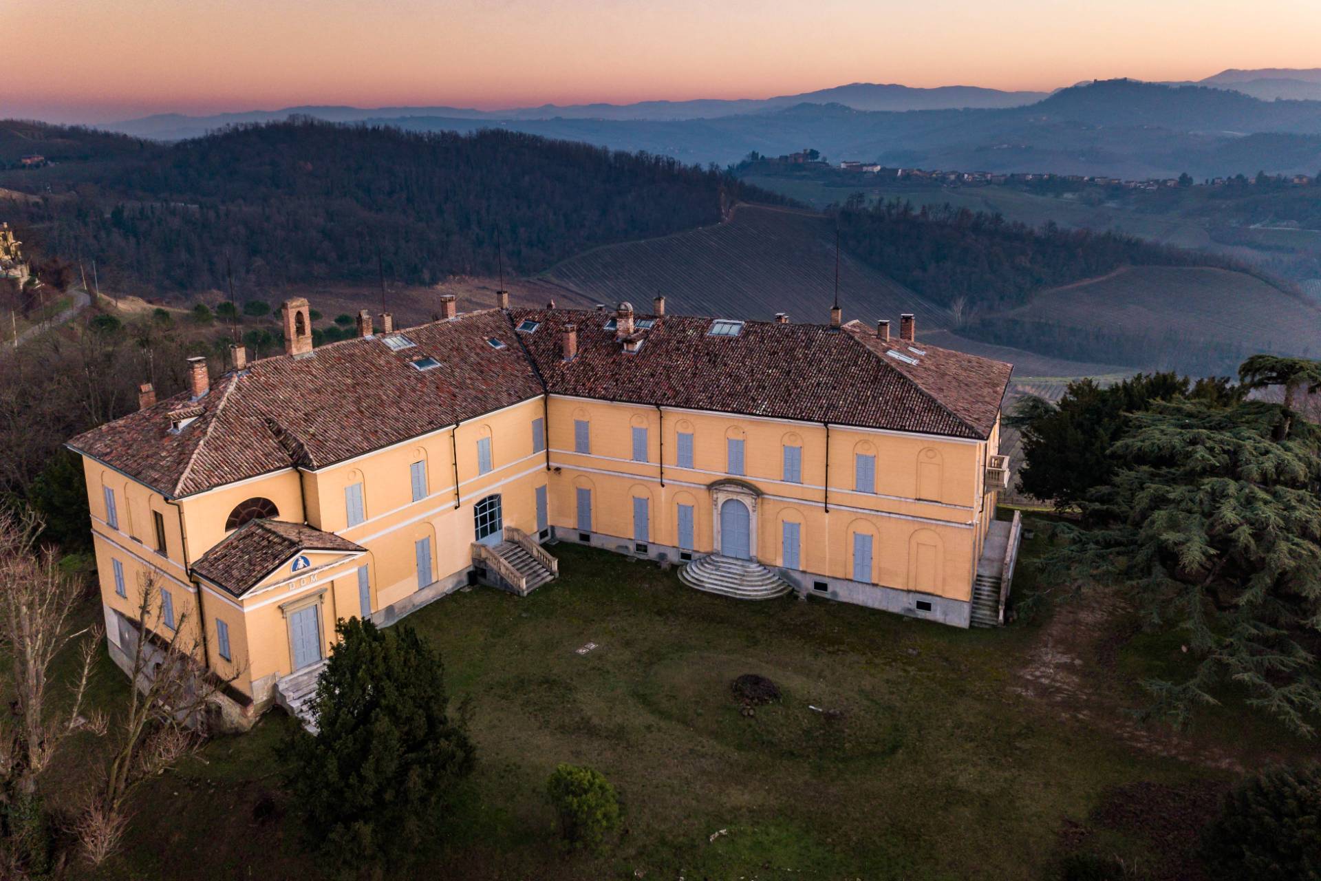 Castello in vendita a Santa Giuletta