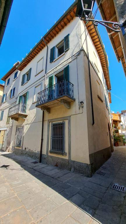 Casa indipendente in vendita a Loro Ciuffenna, San Giustino Valdarno