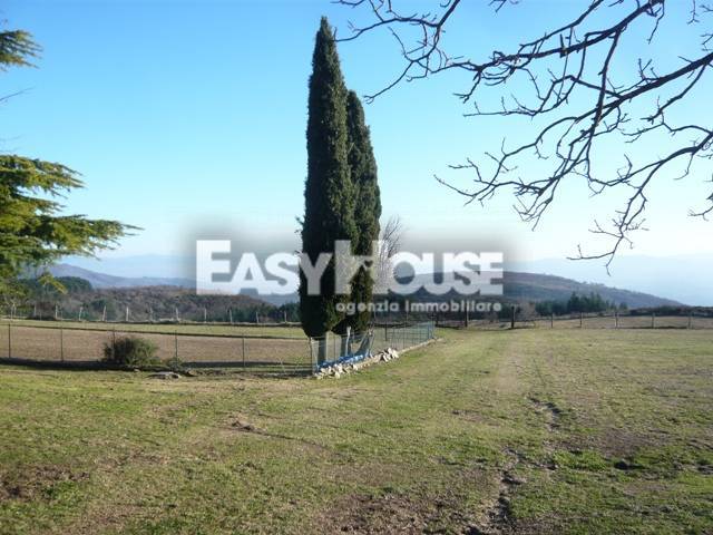 Rustico/Casale in vendita a Loro Ciuffenna