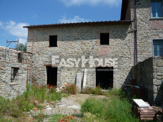 Rustico/Casale in vendita a Loro Ciuffenna