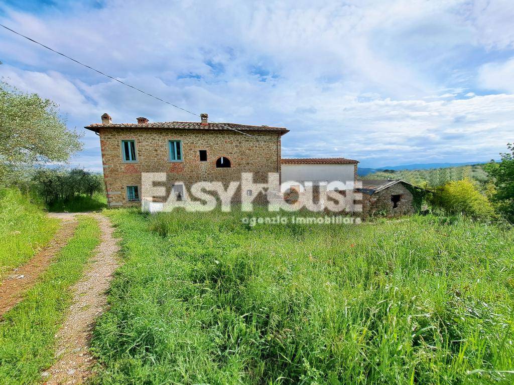 Rustico/Casale in vendita a Loro Ciuffenna