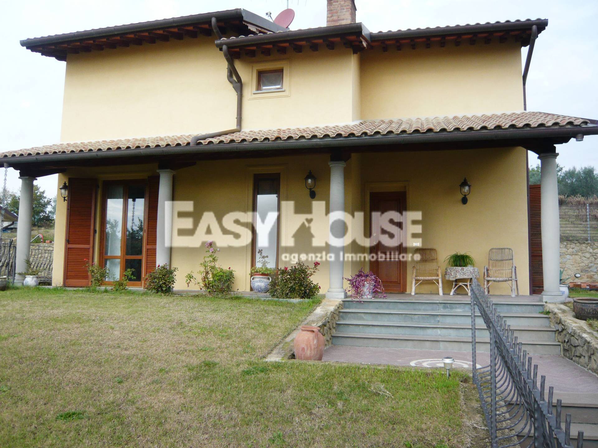 Villa in vendita a Loro Ciuffenna, San Giustino Valdarno