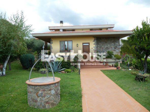 Villa in vendita a Loro Ciuffenna, San Giustino Valdarno