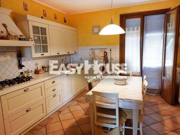 Villa in vendita a Loro Ciuffenna, San Giustino Valdarno