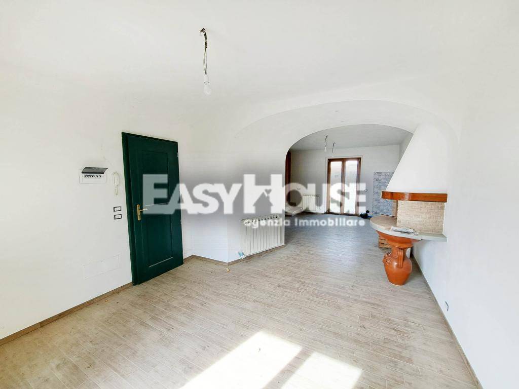 Villetta a schiera in vendita a Loro Ciuffenna, San Giustino Valdarno