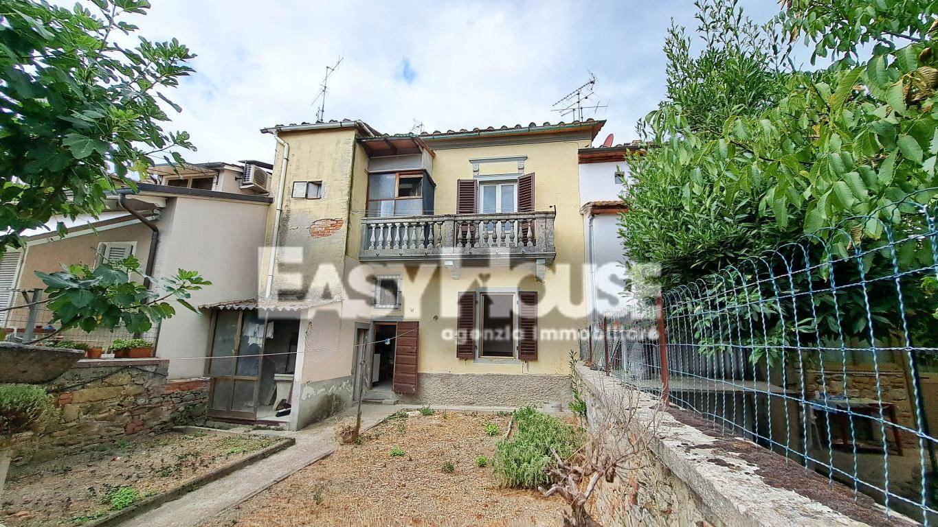 Villetta a schiera in vendita a Loro Ciuffenna, San Giustino Valdarno