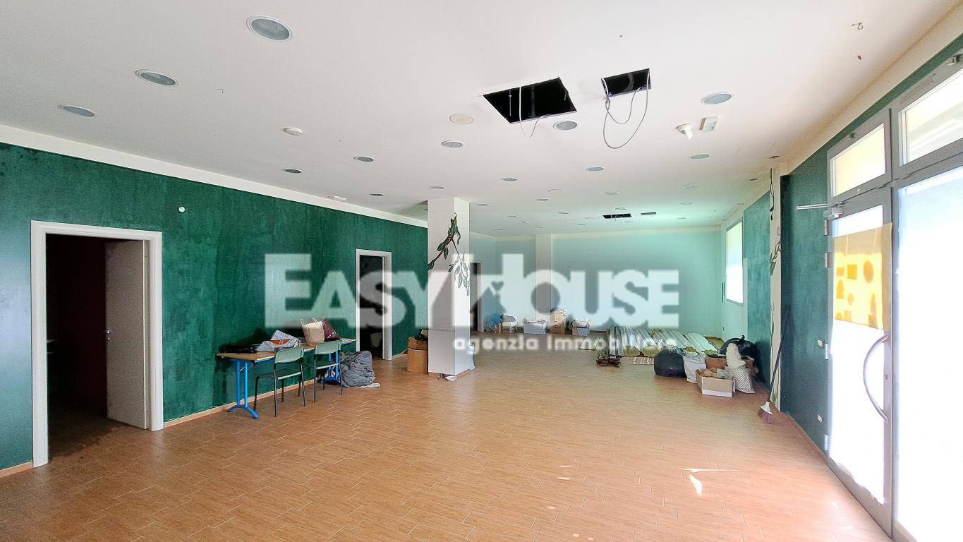Locale commerciale in vendita a Loro Ciuffenna, San Giustino Valdarno