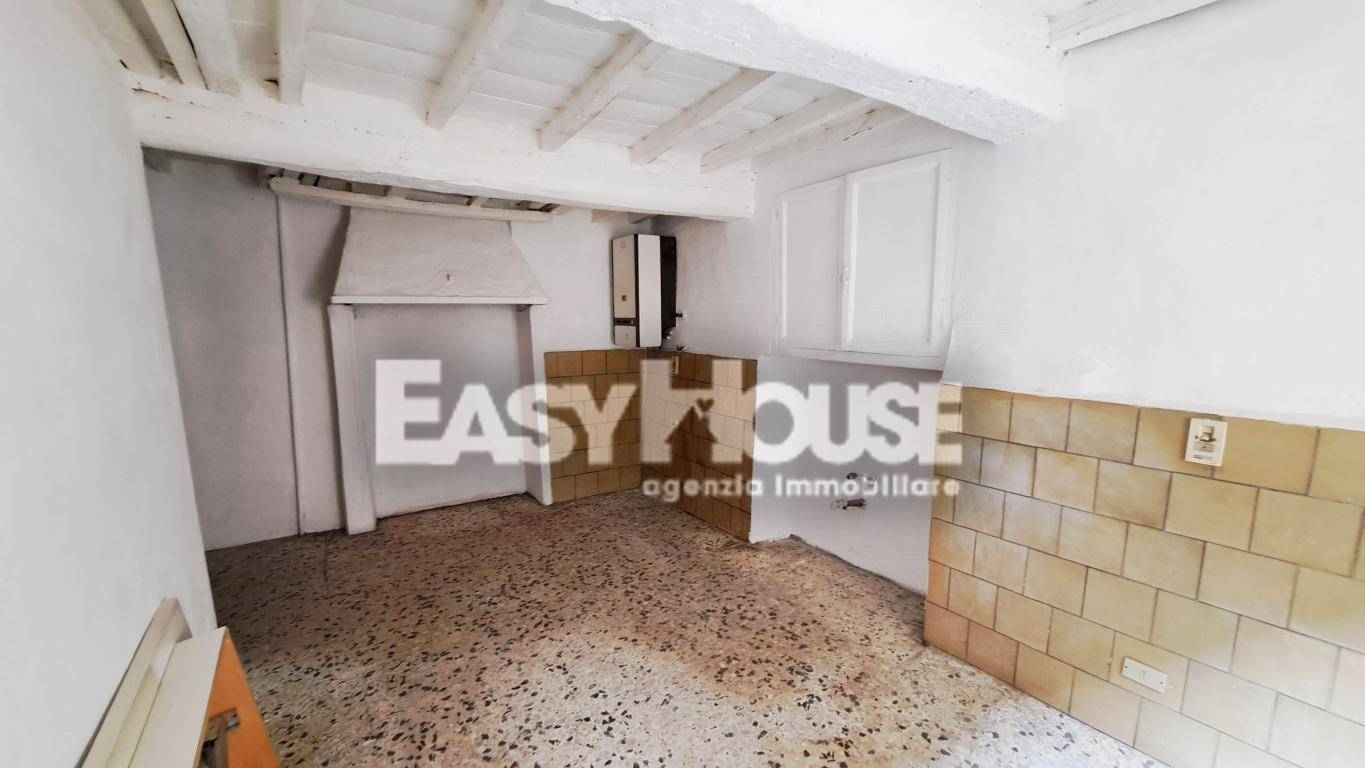 Casa indipendente in vendita a Loro Ciuffenna, San Giustino Valdarno