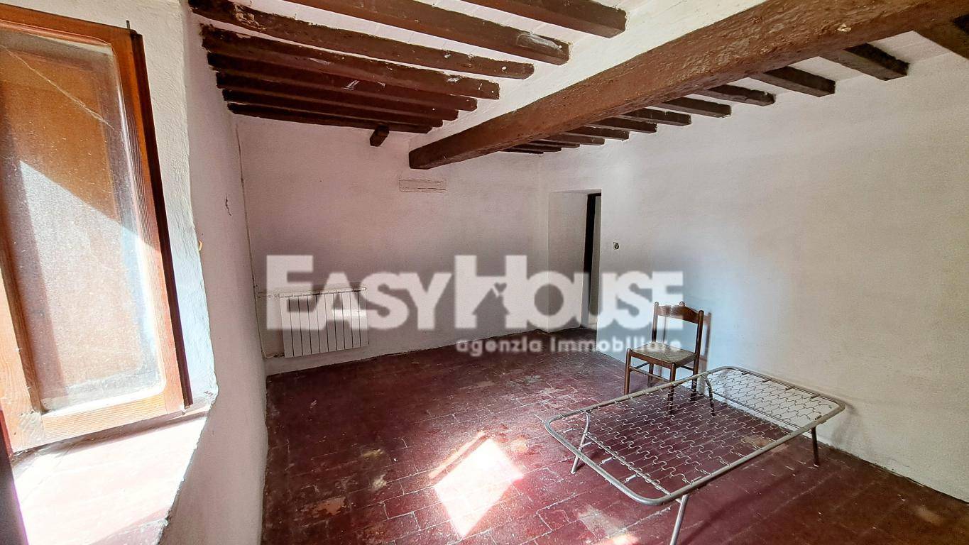 Casa indipendente in vendita a Loro Ciuffenna, San Giustino Valdarno