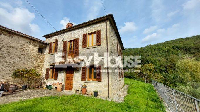 Casa indipendente in vendita a Loro Ciuffenna