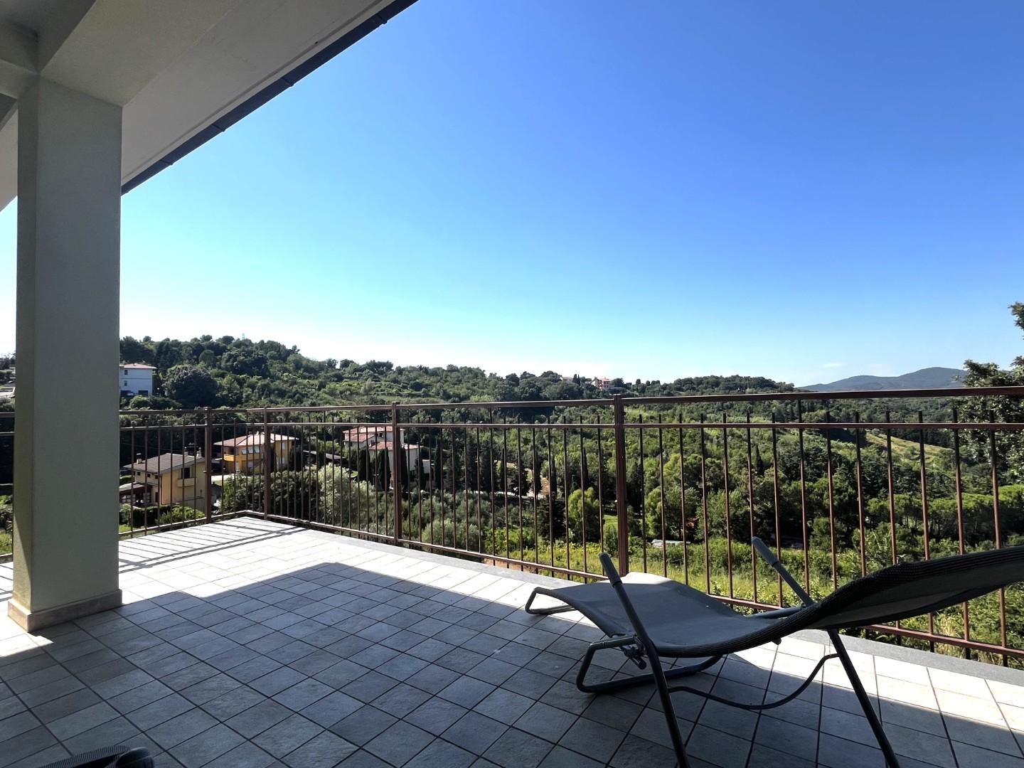 Trilocale in vendita, Rosignano Marittimo nibbiaia