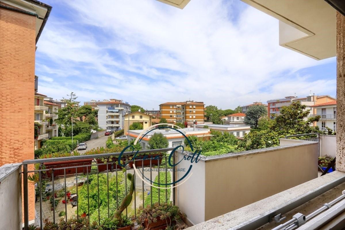 Quadrilocale con terrazzi, Livorno ardenza