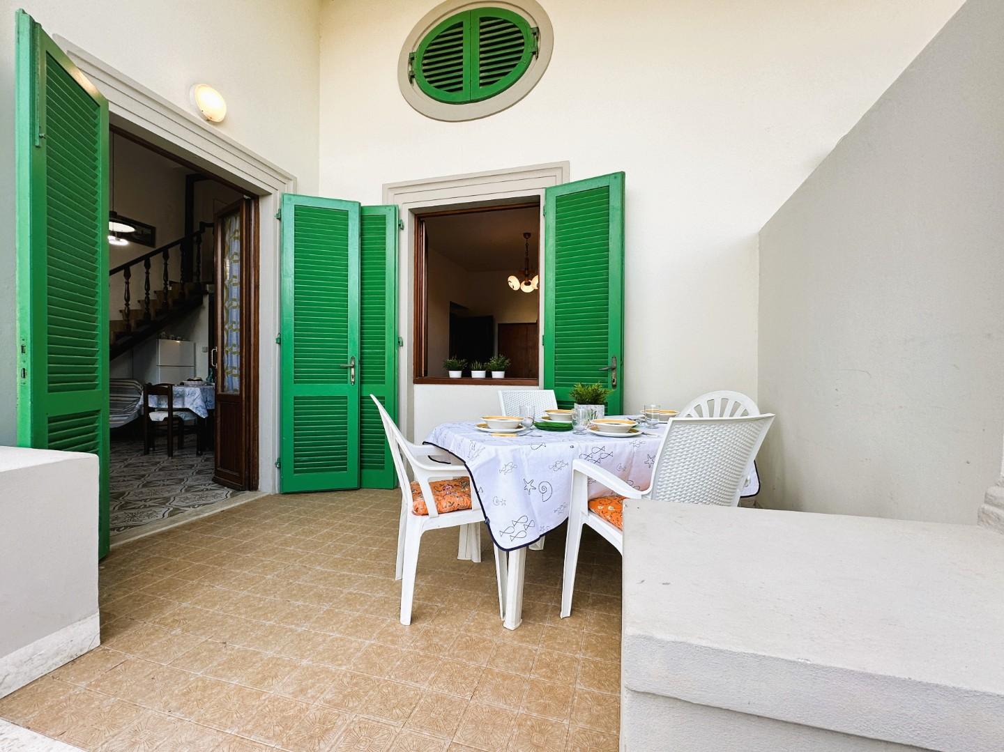 Trilocale con giardino, Rosignano Marittimo caletta