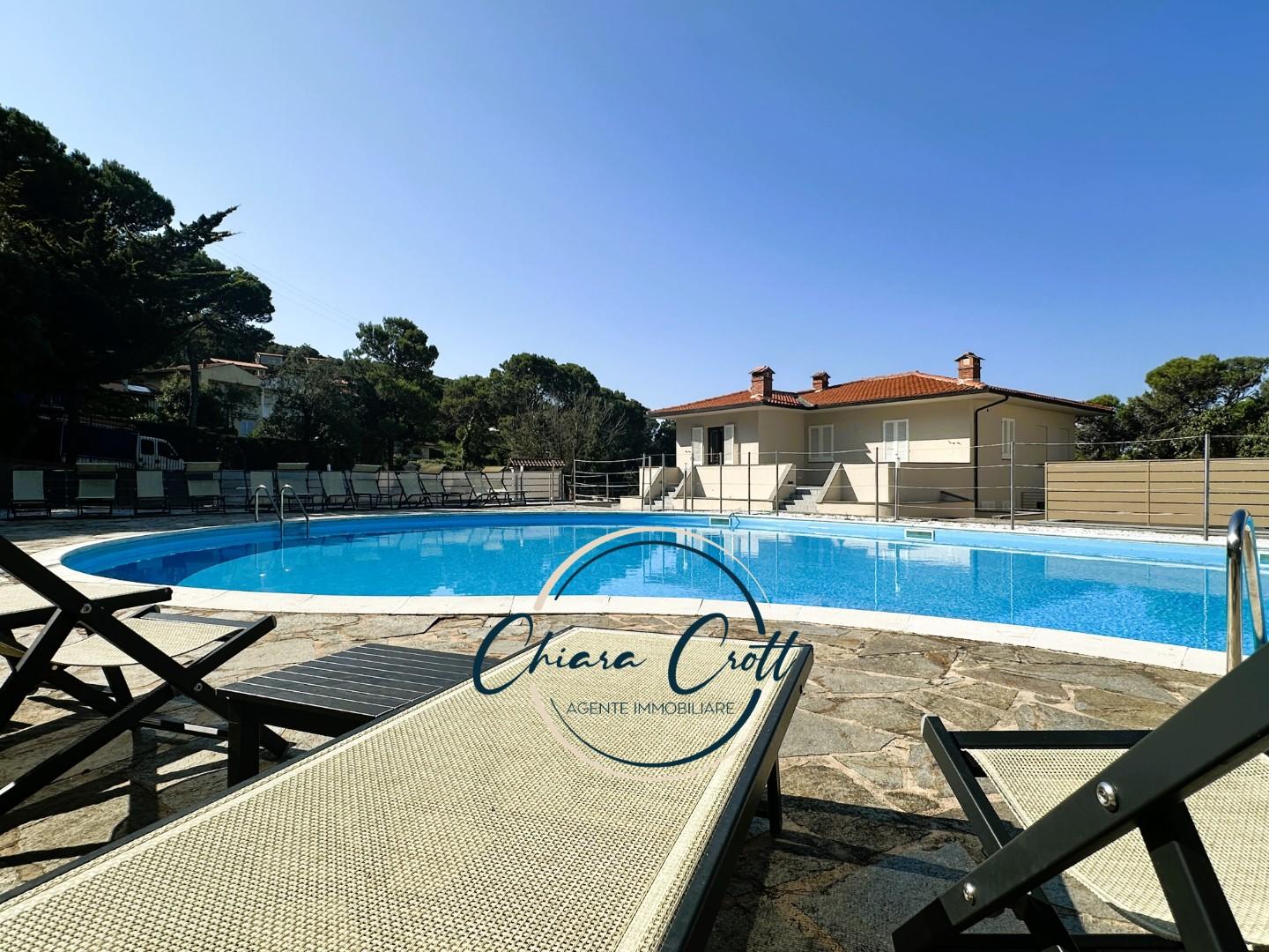 Bilocale con terrazzo, Livorno quercianella