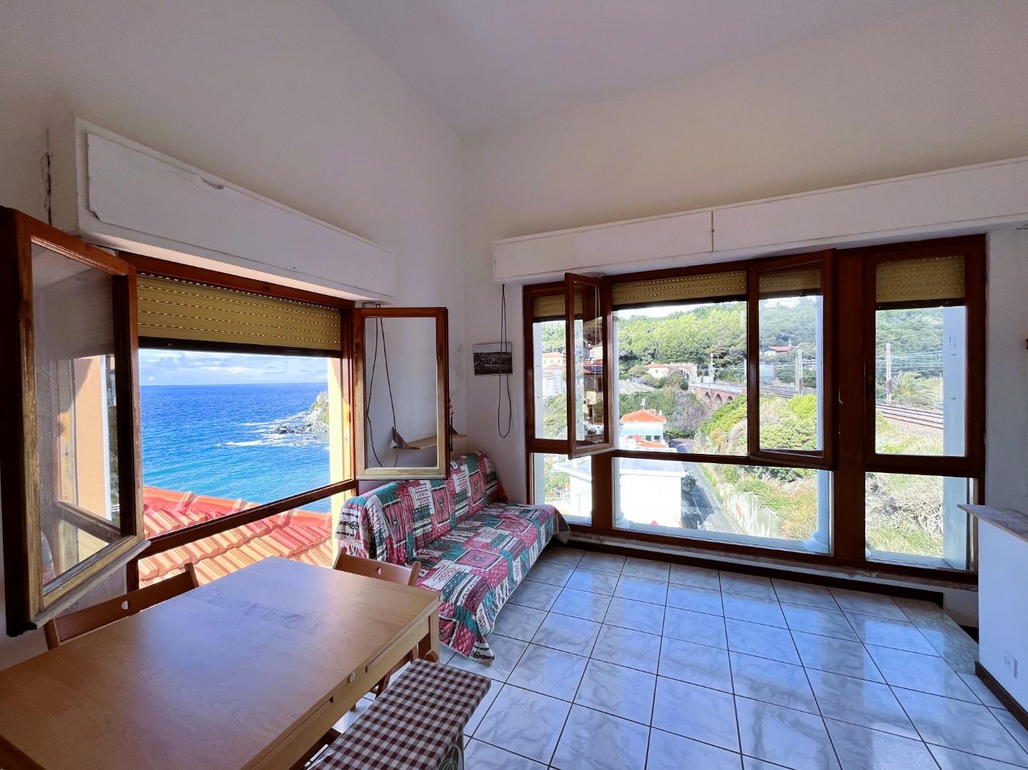 Bilocale vista mare, Rosignano Marittimo castiglioncello