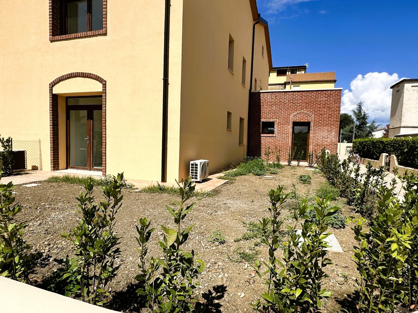 Bilocale con giardino, Rosignano Marittimo vada