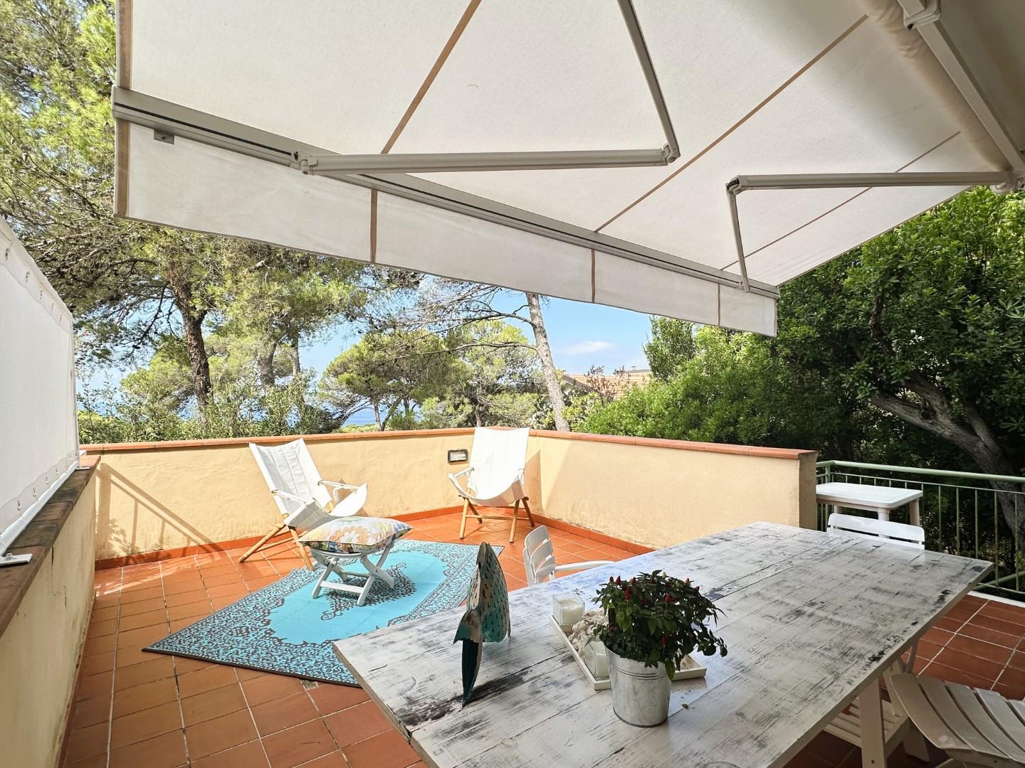 Villa con giardino, Livorno quercianella