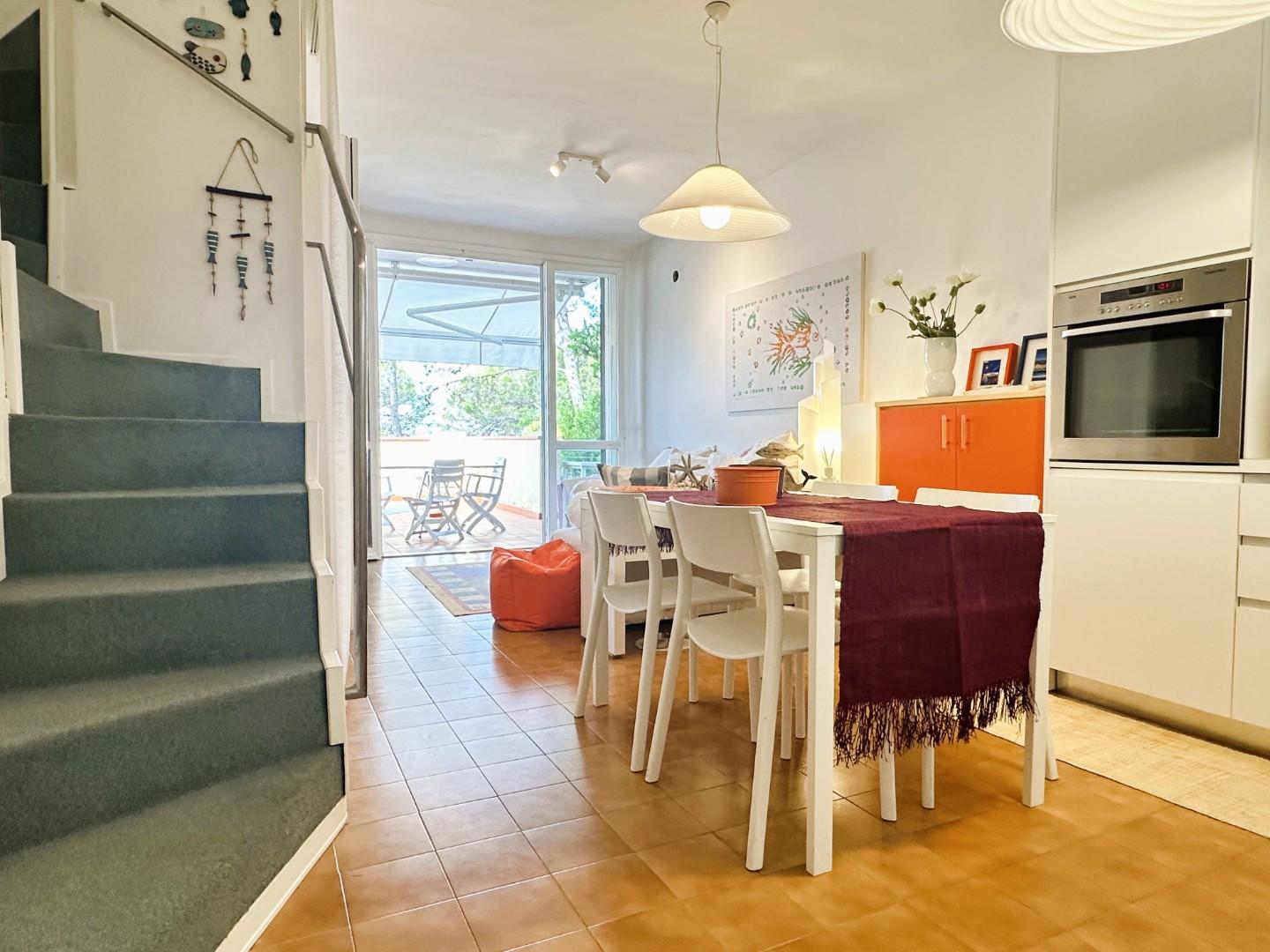 Villa con giardino, Livorno quercianella