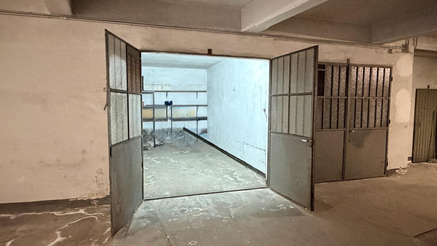 Box/Garage 18mq in vendita a Torino