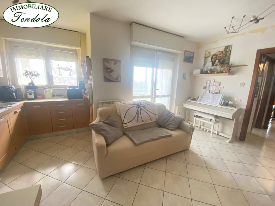 Trilocale in vendita, Aulla albiano magra