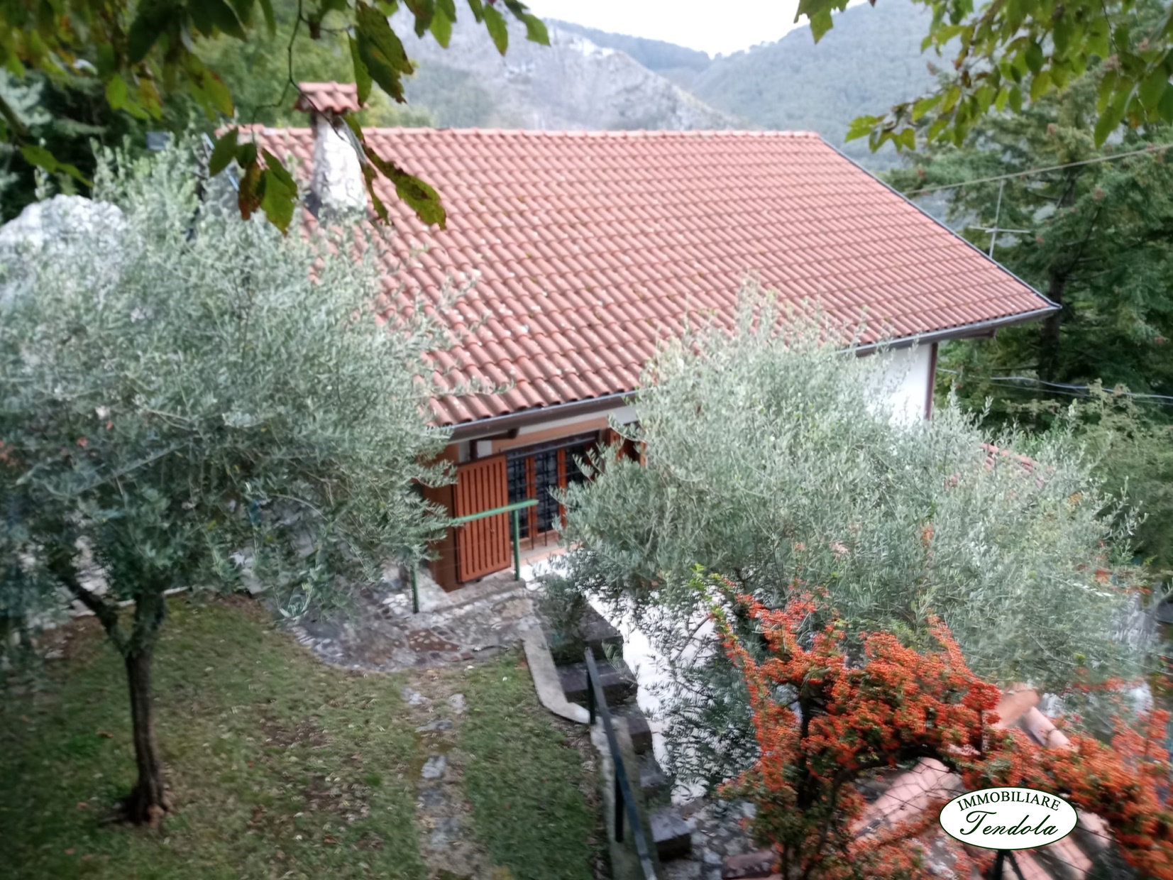Casa indipendente vista mare a Massa