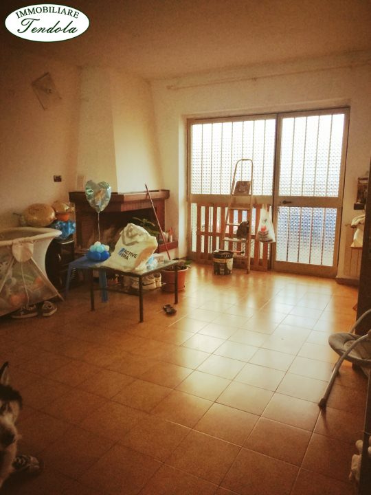 Casa indipendente in affitto, Castelnuovo Magra molicciara