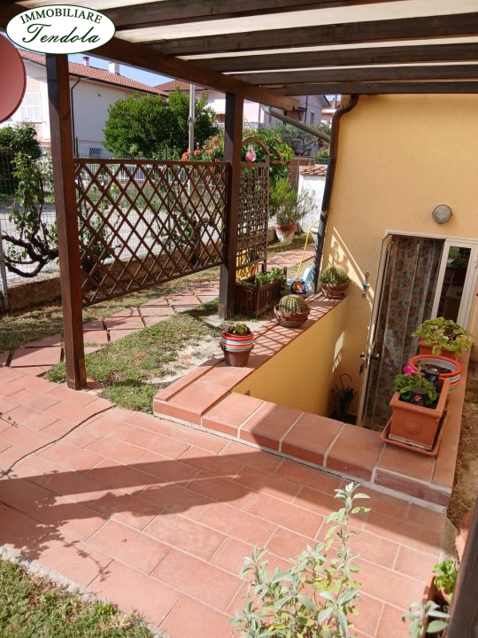 Casa indipendente in vendita, Fosdinovo caniparola