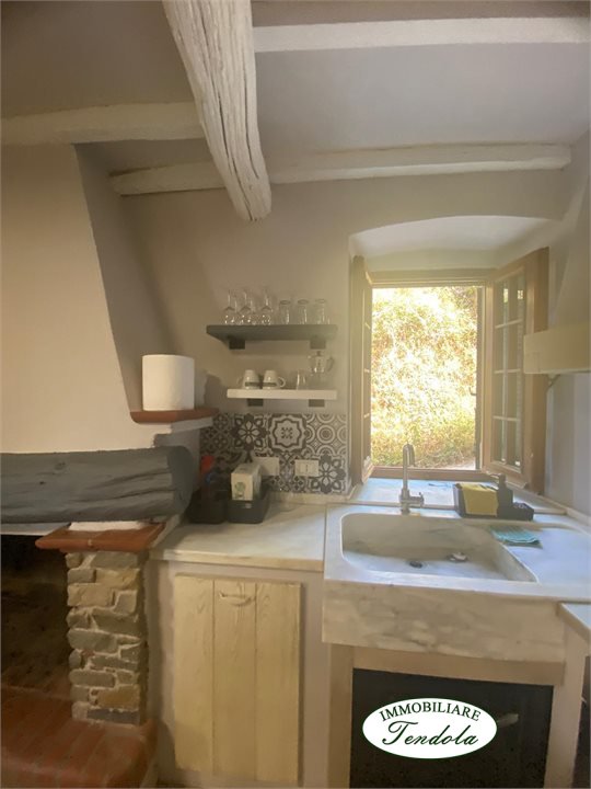 Casa indipendente in affitto, Ortonovo casano