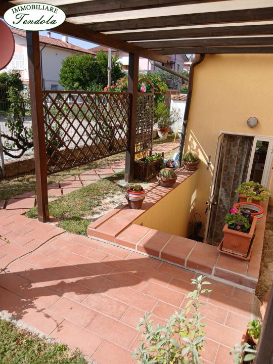 Casa indipendente in vendita, Fosdinovo caniparola