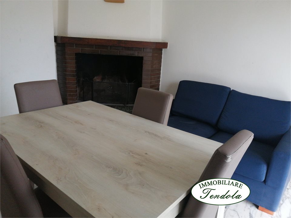 Casa indipendente in affitto a Carrara