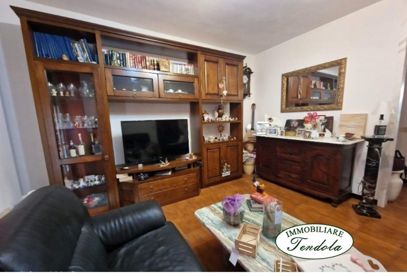 Quadrilocale in vendita, Ortonovo casano