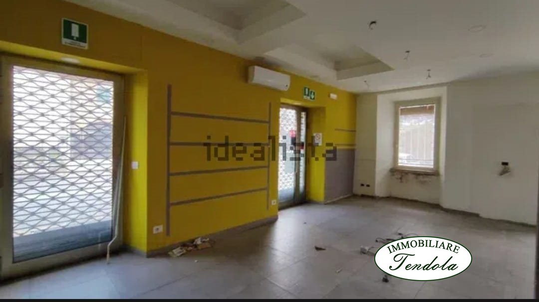 Locale commerciale in vendita, Sarzana san lazzaro