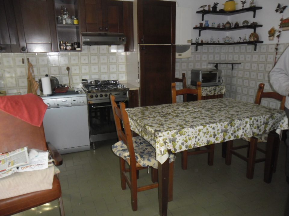 Casa indipendente in vendita a Carrara